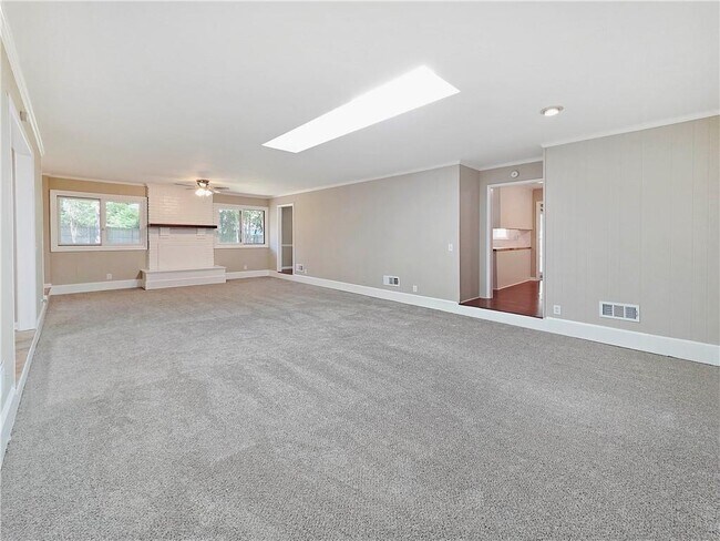 Building Photo - 1273 Murdock Rd