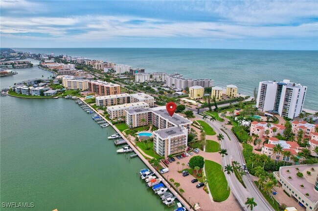 Building Photo - 3500 Gulf Shore Blvd N