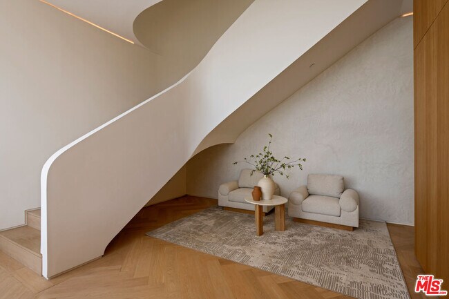 Building Photo - 3699 Alta Mesa Dr