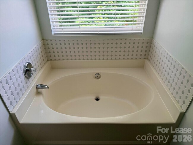 Building Photo - 14624 Devin Allen Dr