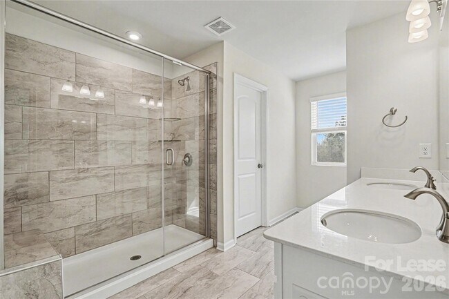 Building Photo - 8109 Overmeadow Ln