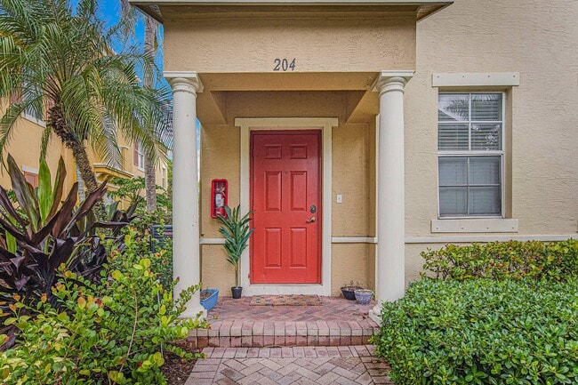 Building Photo - 135 Seagrape Dr