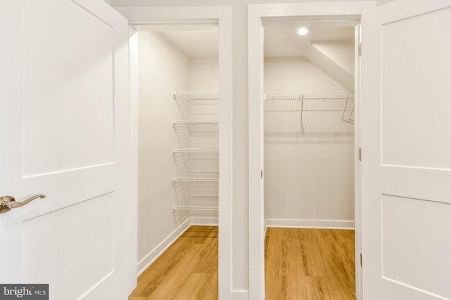 Building Photo - 4627 Olivine Dr