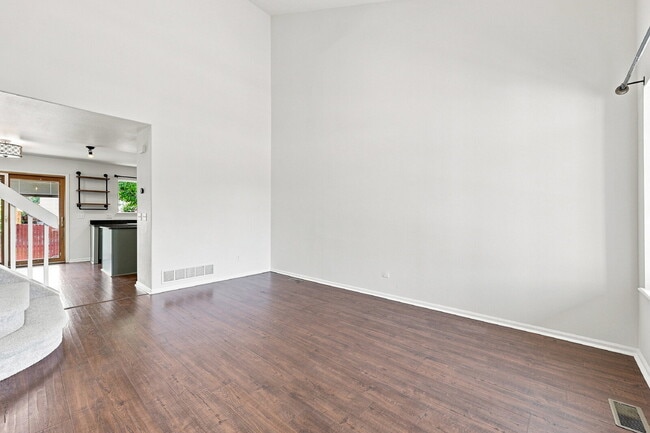 Building Photo - $2,845.95, 6-bed, 3.5-bath located in Colorado Springs with a fenced backyard.