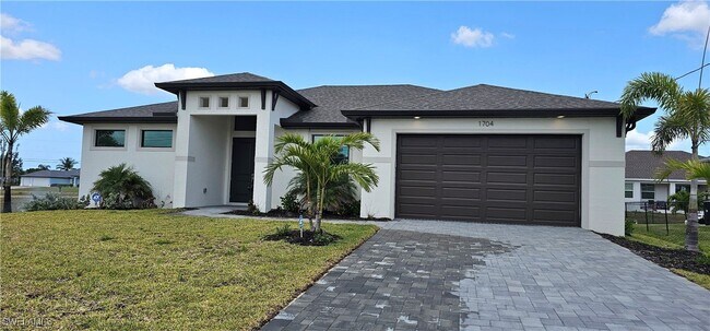 Primary Photo - 1704 NW 38th Ave