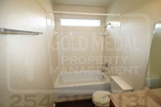 Building Photo - 3410 Cantabrian Dr