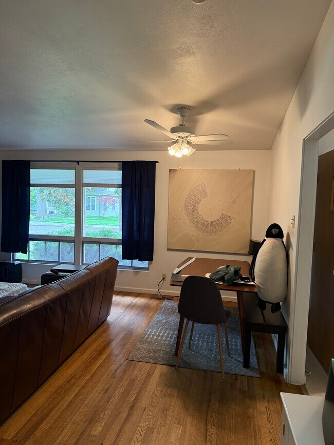 Formal Dining area - 1020 N 20th St