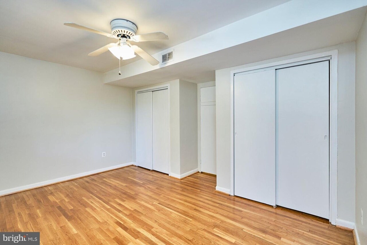 Building Photo - 2016 N Adams St