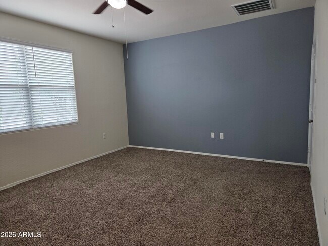 Building Photo - 24673 Alfalfa Dr