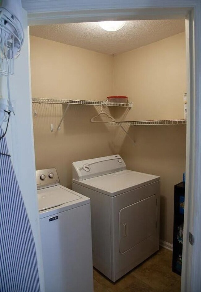 Building Photo - 97 Cape Fox Cir