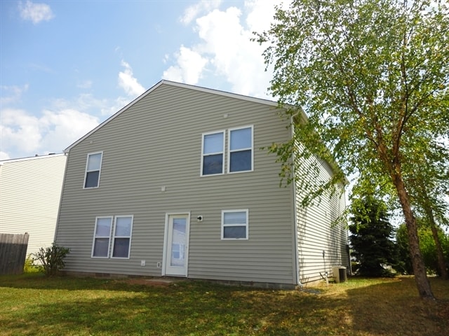 Building Photo - 8624 Centenary Dr