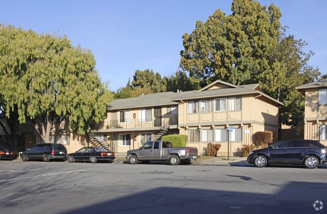 Photo inspiration: Luxury High Rise Apartments In Santa Clara California Reference: Summerset Apartments 2151 Main St Santa Clara Ca 95050