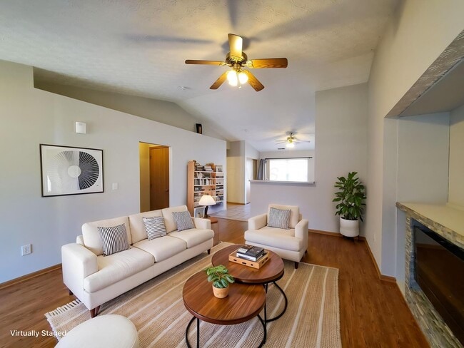 Building Photo - 1803 Canopy Ln