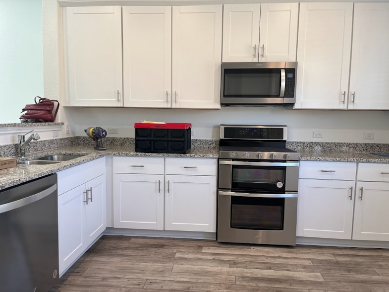 Building Photo - 133 Fiery Skipper Ln