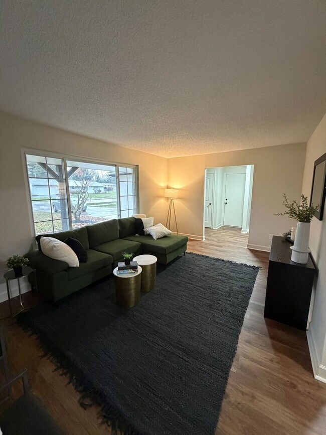 Building Photo - GREAT Home in Pickerington!