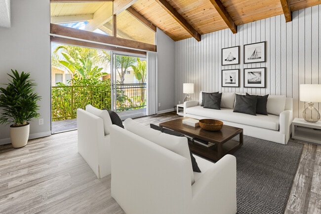 Primary Photo - Molokai Apartments