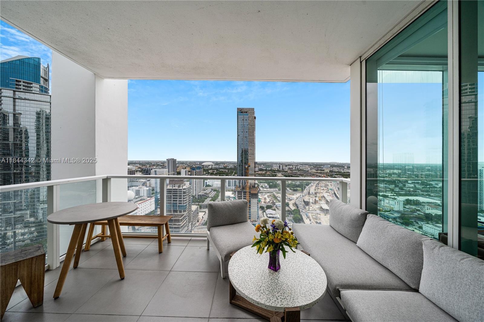 Building Photo - 1040 Biscayne Blvd