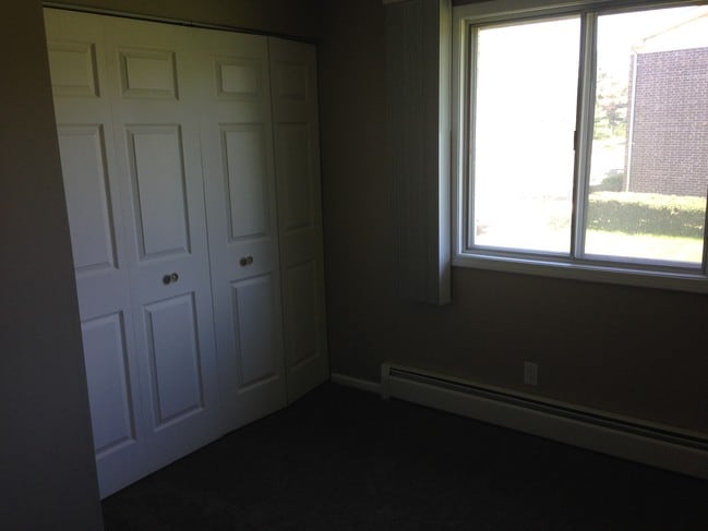 Building Photo - 8158 Durbin Terrace