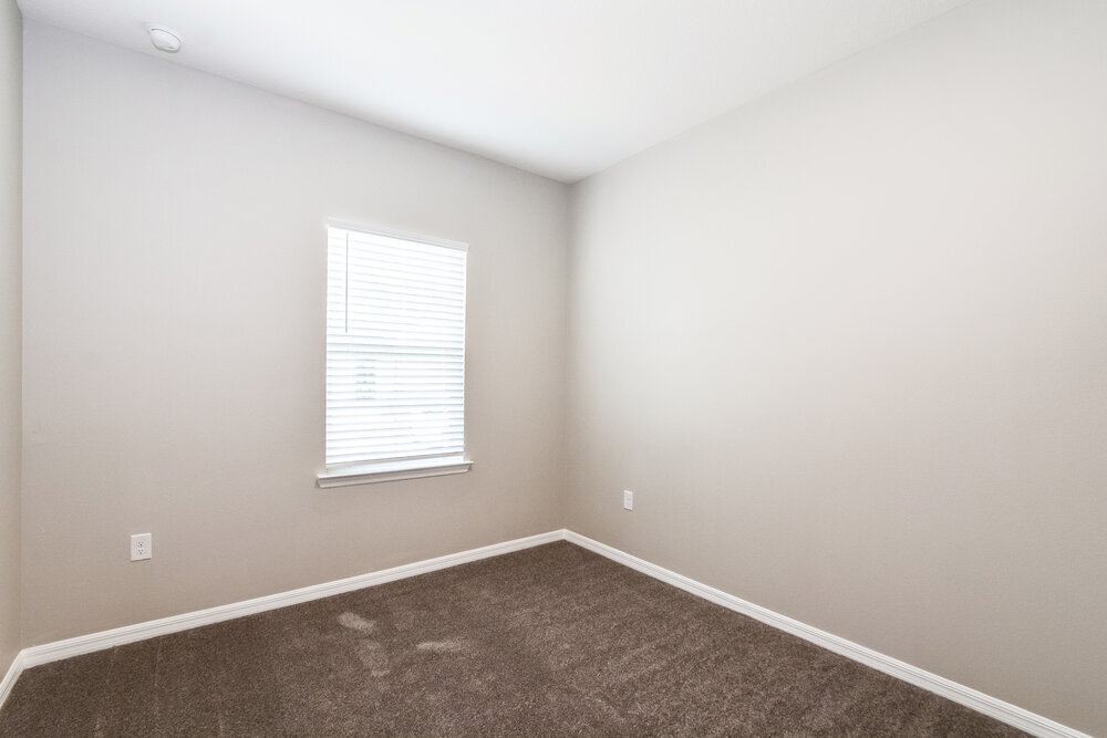Building Photo - 406 Bay Oak Ln