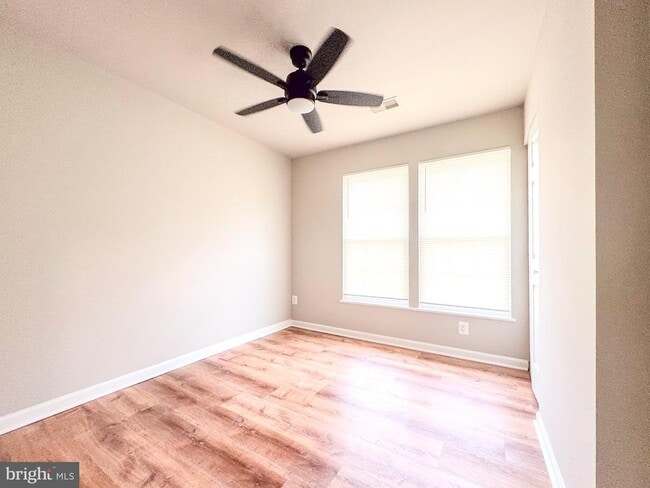 Building Photo - 6337 Littlefield Ct