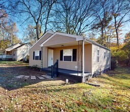 Building Photo - 1312 Poplar Ct