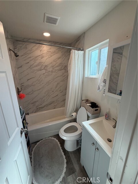 Building Photo - 2743 N E St