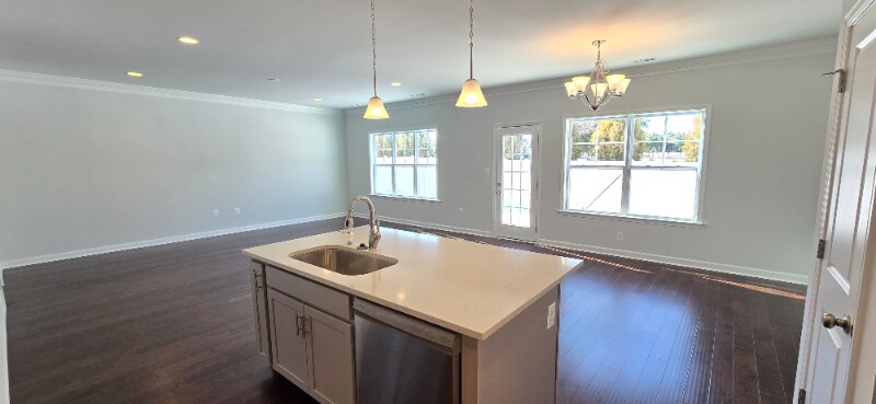 Building Photo - 8104 Side Spg Ter