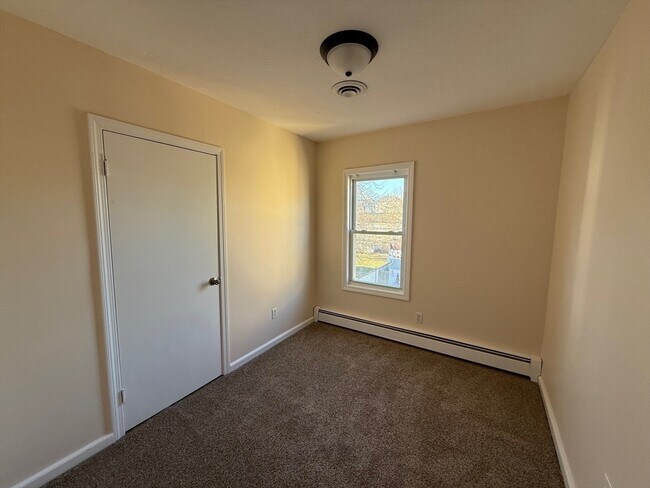 Building Photo - 1753 E Rodney French Blvd