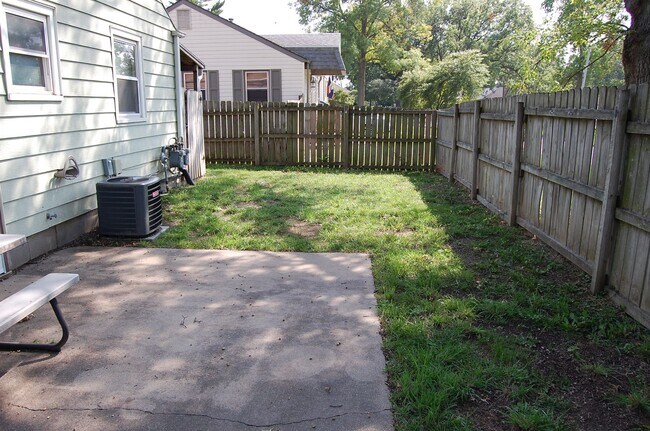 Building Photo - 4501-4511 Witherbee Blvd