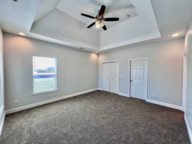 Building Photo - Gorgeous 4 bedroom 3 bath new construction...