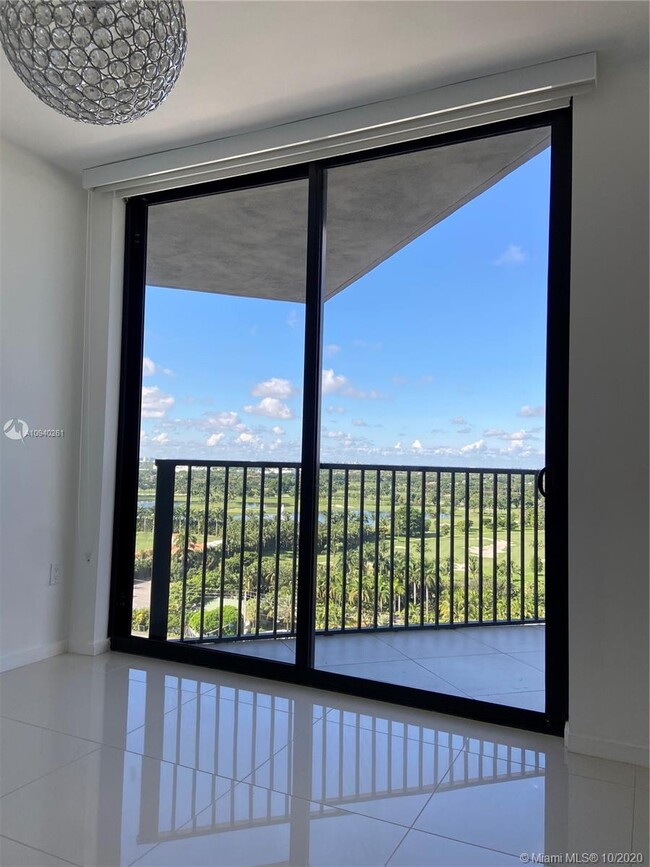 Building Photo - 5300 Paseo Blvd