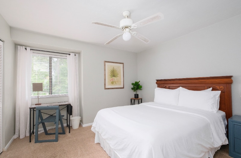 Building Photo - 3600 SW 19th Ave