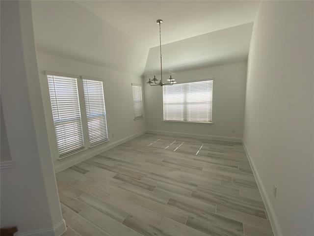 Building Photo - 404 Sparrow Dr