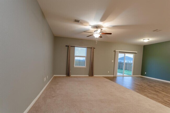 Building Photo - 14024 Sherri Berry Wy