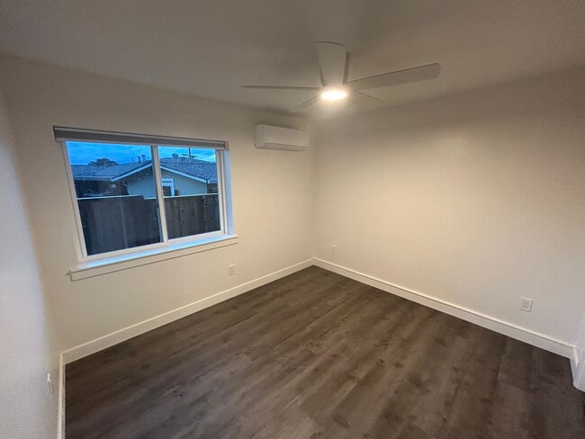 Building Photo - 16584 Toledo Way