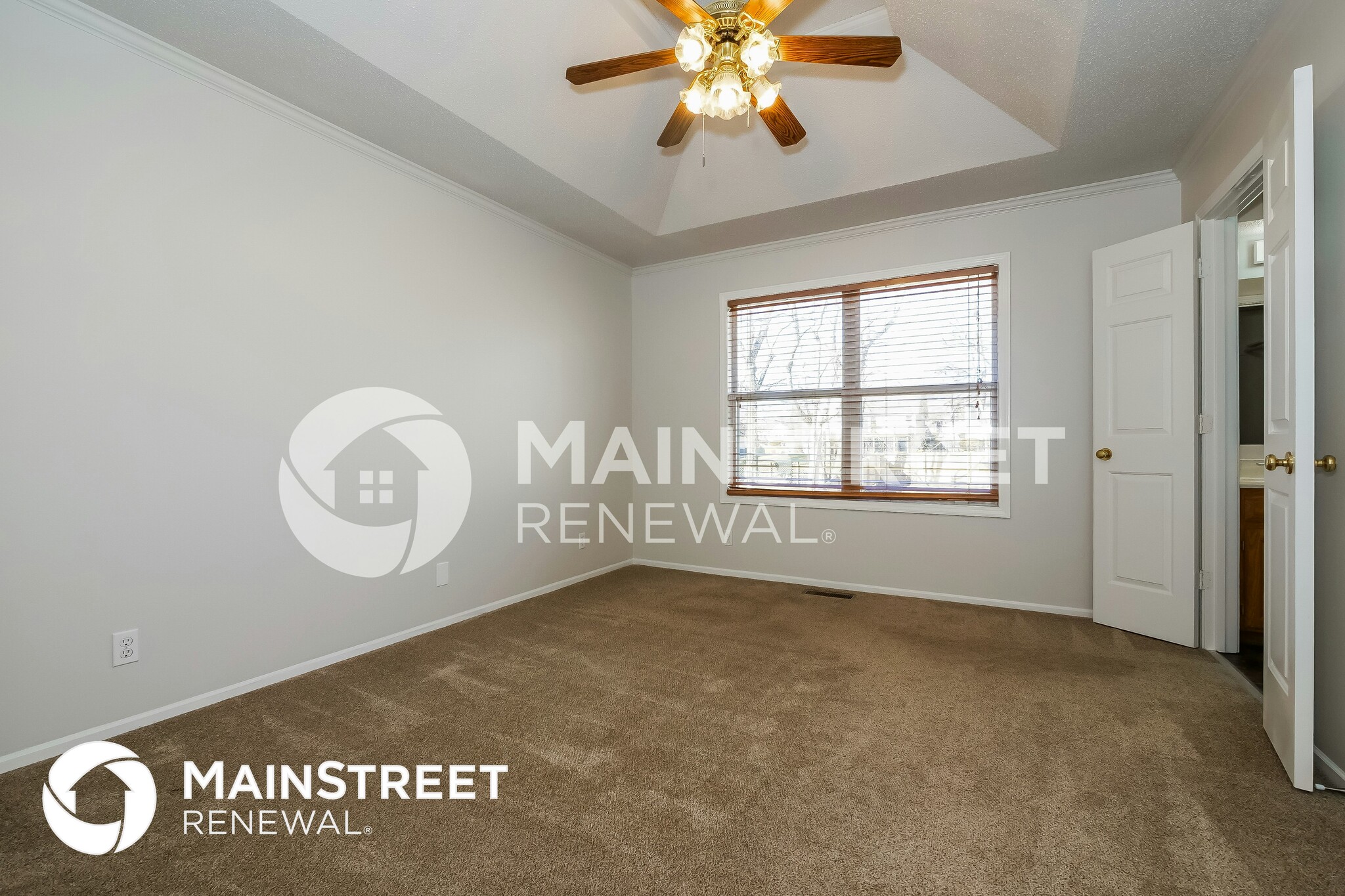 Building Photo - 3320 S Bryn Mawr Dr