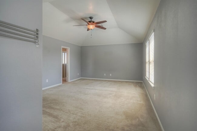 Building Photo - 13802 Dunhurst Ln