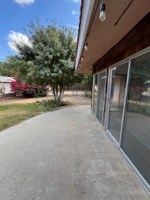 Building Photo - 10 Grey Way