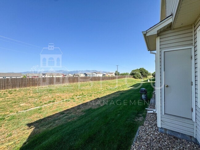 Building Photo - Fountain Fort Carson Townhome