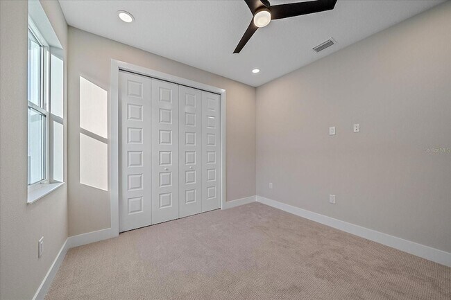 Building Photo - 8387 Windbound Ct