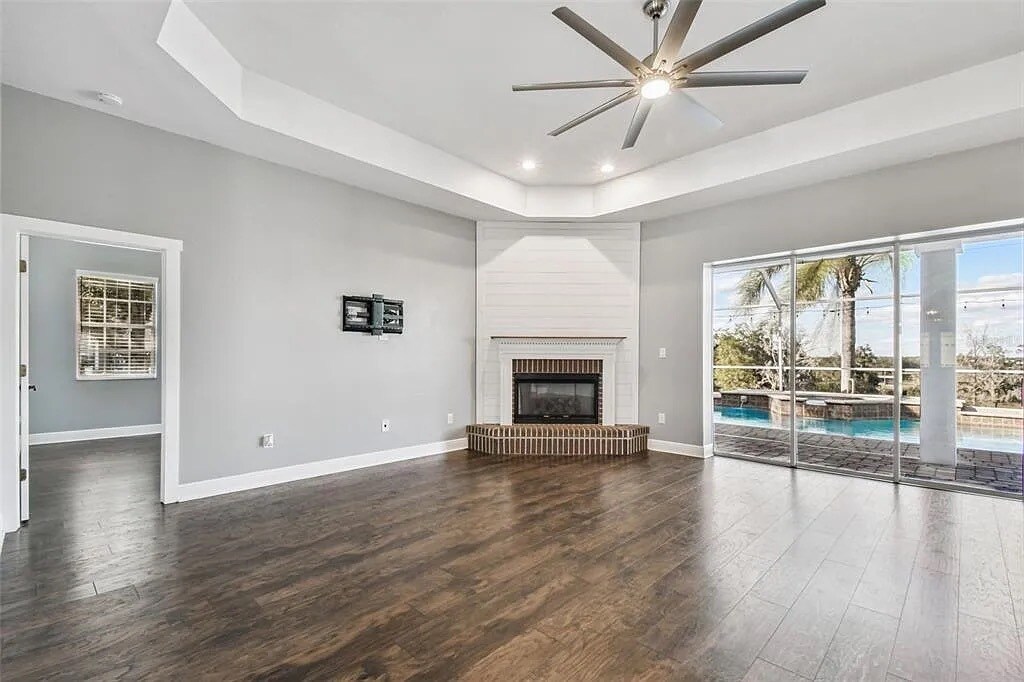 Building Photo - 36747 Open Country Ln