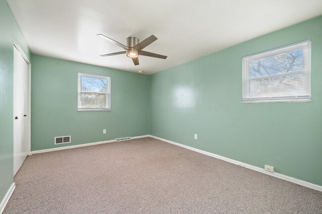 Building Photo - 108 Kings Point Rd