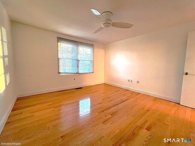 Building Photo - 24 Thorne Rd