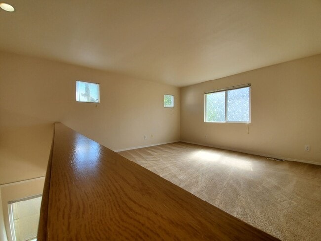 Building Photo - Charming 4-Bedroom Home in Peaceful Neighb...