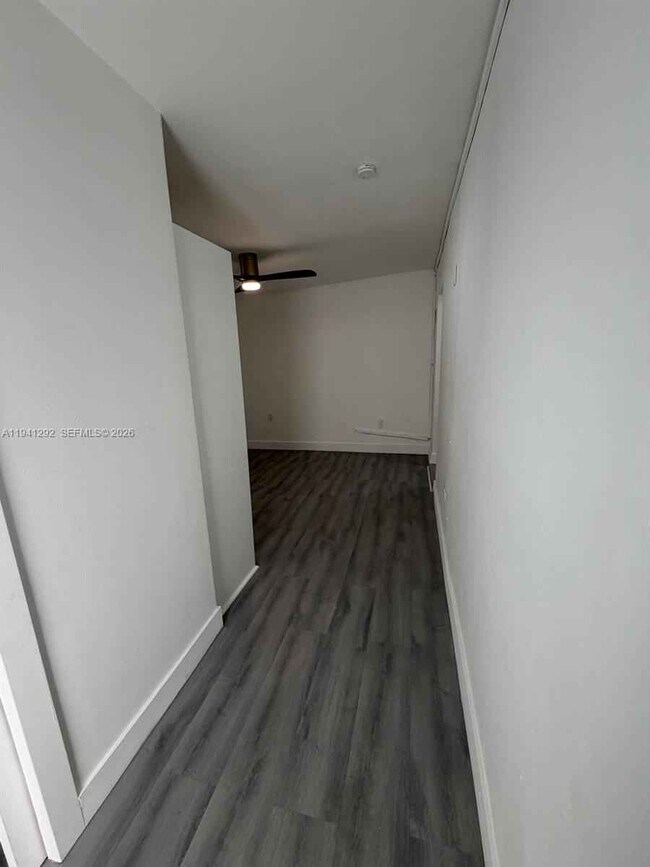 Building Photo - Southwest 96th Avenue, Miami, FL 33165 - 3 BR 2 BA single-family home