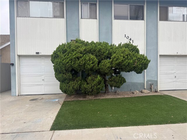 Building Photo - 1041 Bennett Ave