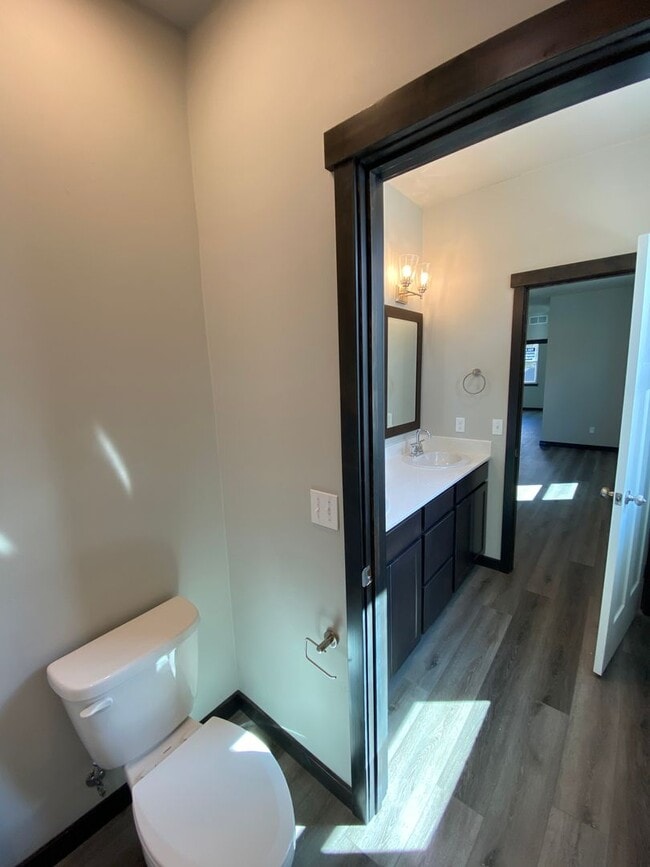 Building Photo - New Townhome in Priest River