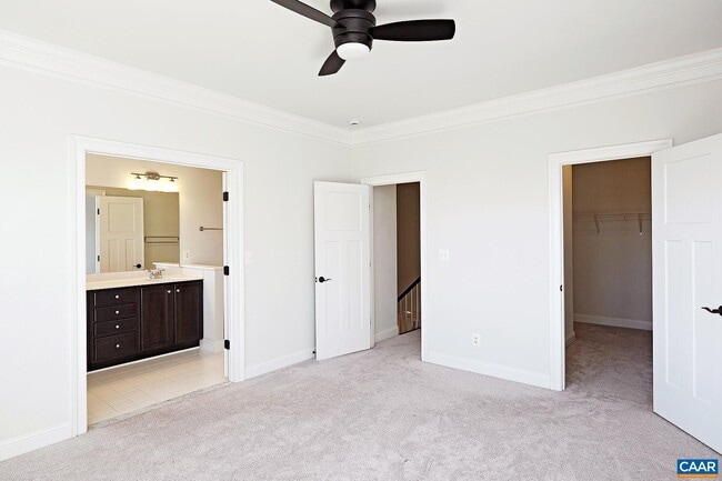 Building Photo - 2912 Templehof Ct