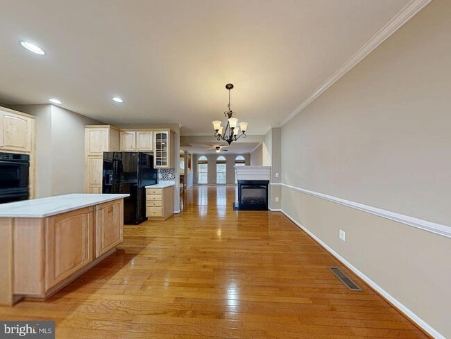 Building Photo - 9321 Hundith Hill Ct