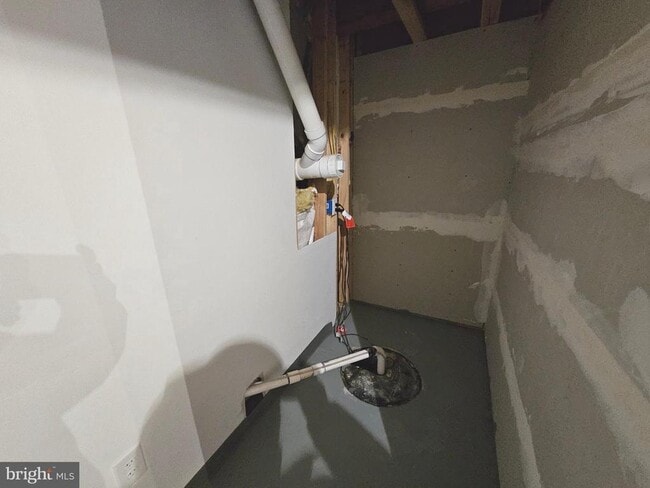 Building Photo - 269 S Marshview Terrace